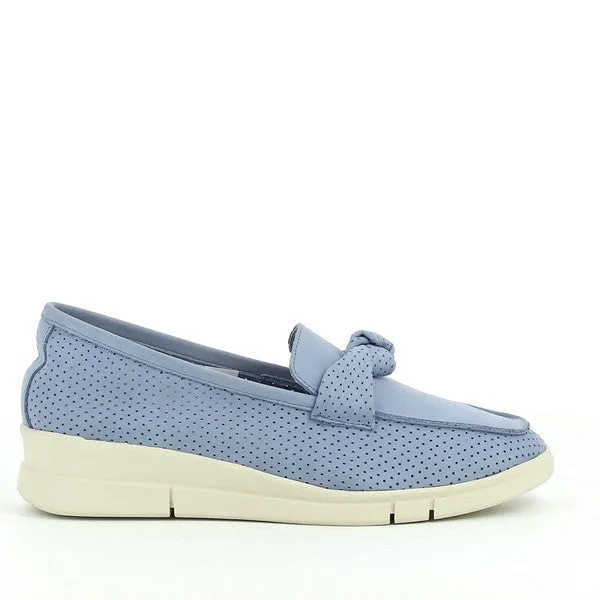 24 Hrs 24464 Acqua Loafers