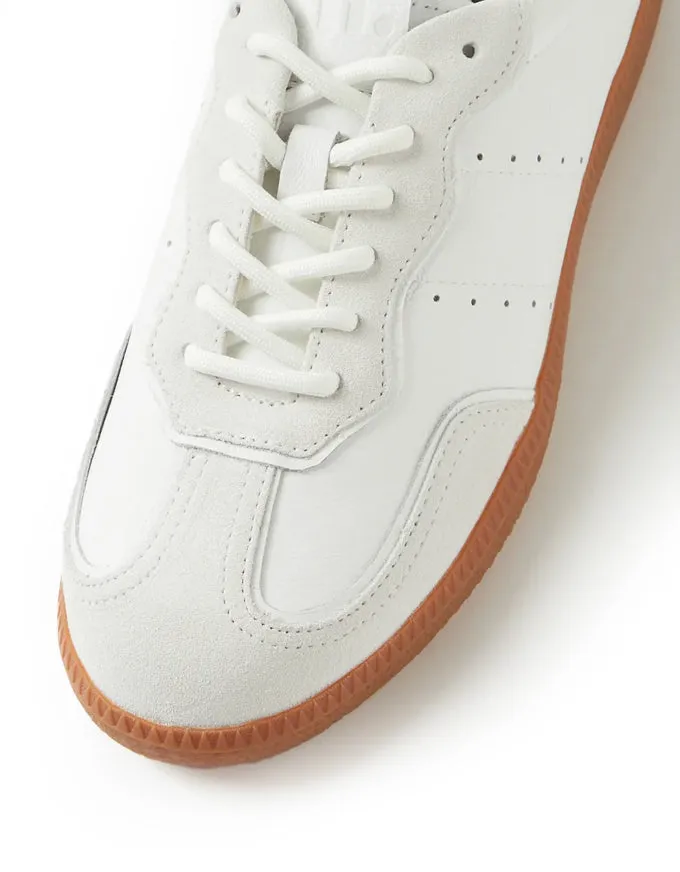 Danssing White/Black Sneaker