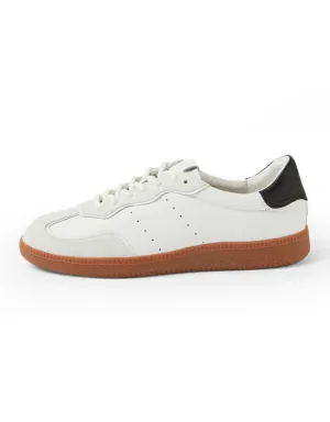 Danssing White/Black Sneaker