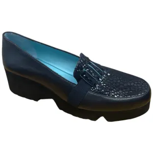 Denari - Navy Giraffe