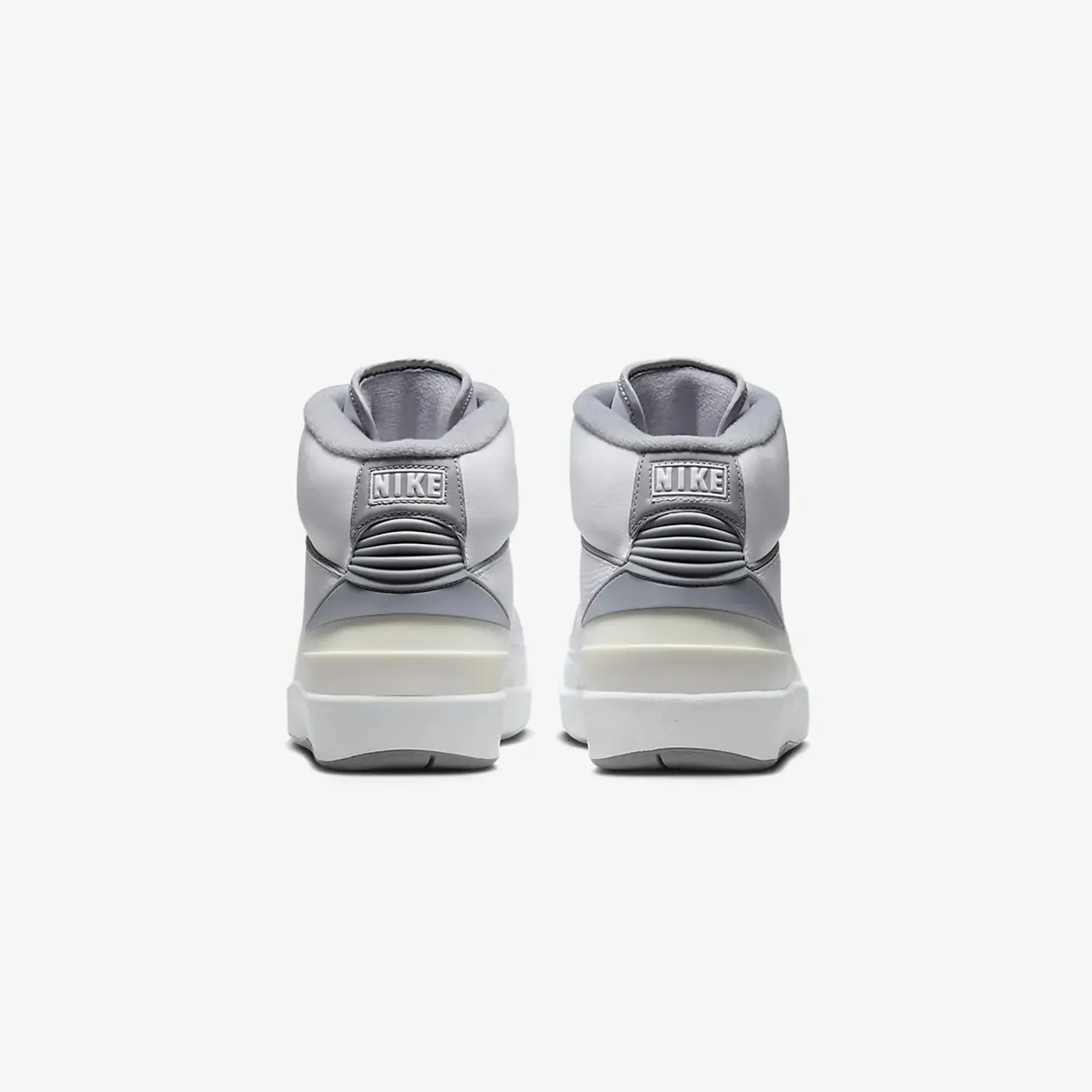 Jordan | AIR JORDAN 2 RETRO  { WHITE/CEMENT GREY-SAIL-BLACK