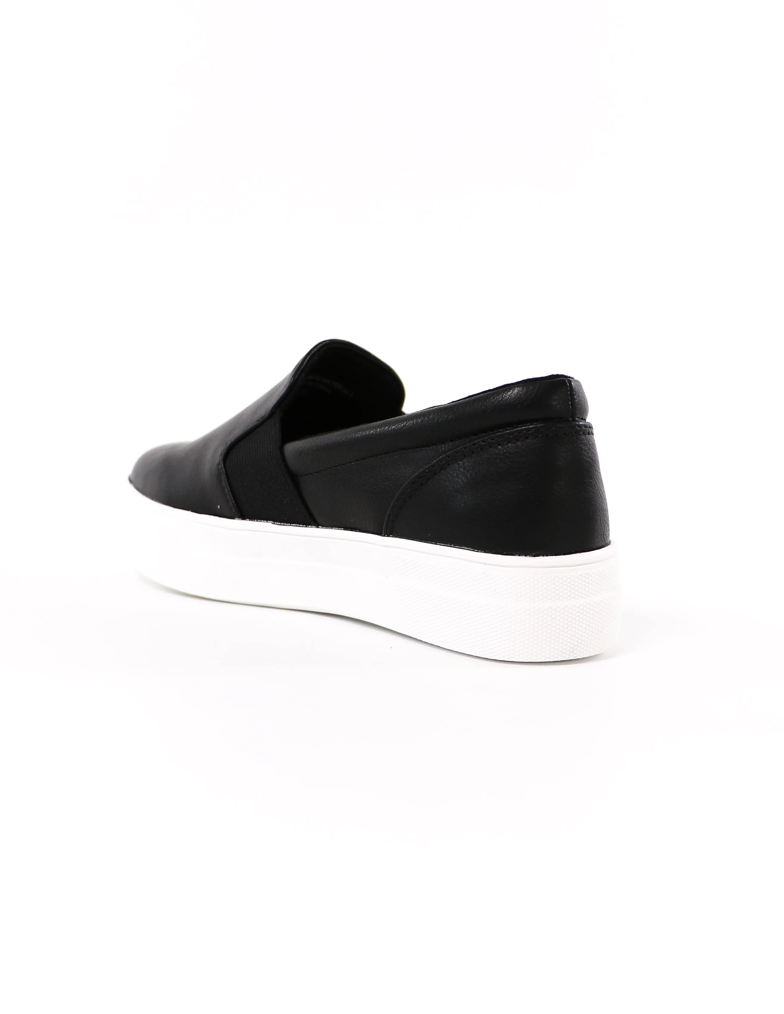 KICKIN' IT SOLE-O SNEAKER - Black