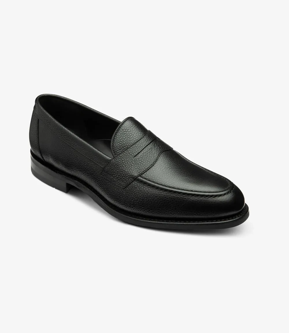 LOAKE IMPERIAL GRAIN BLACK LOAFER SLIP ON RUBBER SOLE F-MEDIUM