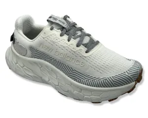 New Balance WTMORUD3 x Vibram Sneakers In White & Gray For Women's