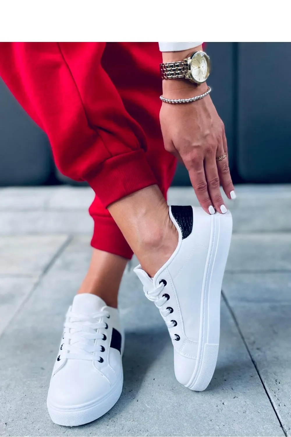 Sneakers model 167435 Inello